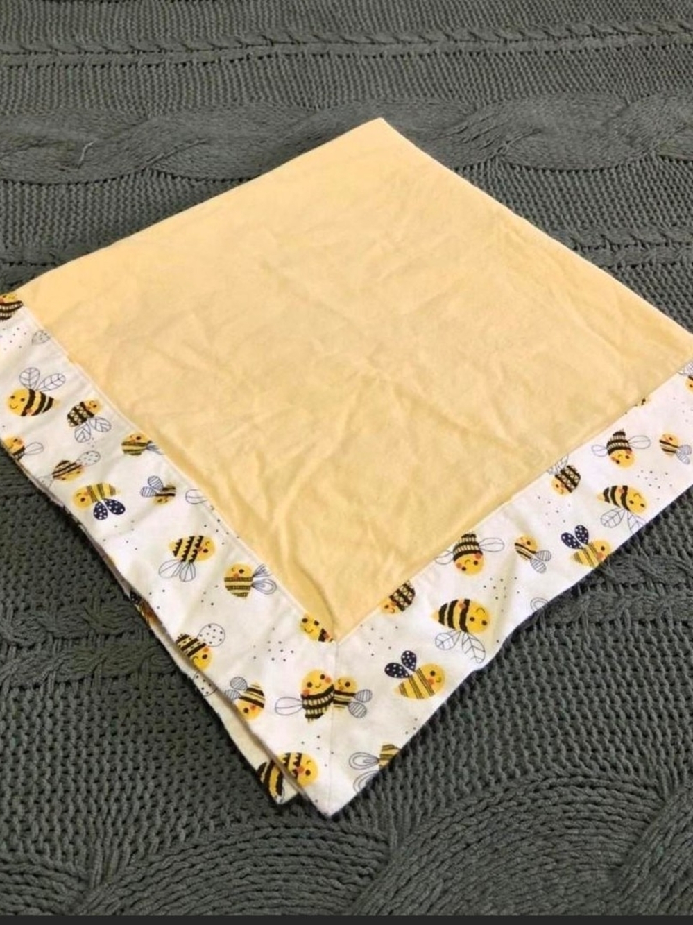 Handmade Baby Blanket Buzzing Bee Yellow